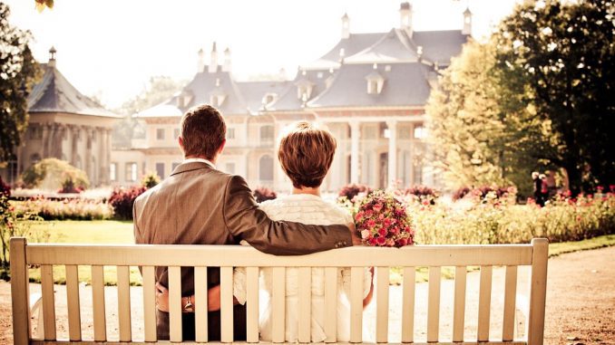 couple-260899_960_720